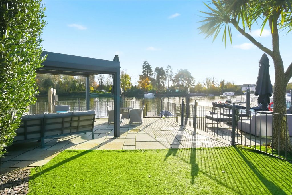 Property photo 2 of 21 Picture No. 09