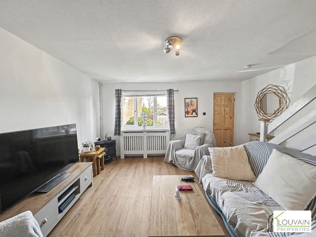 Property photo 3 of 21