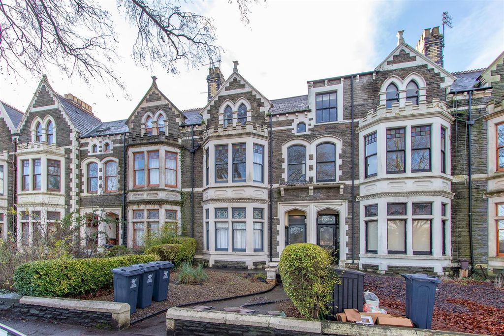 Property photo 1 of 15 Ninian Road 36 Ext.Jpg