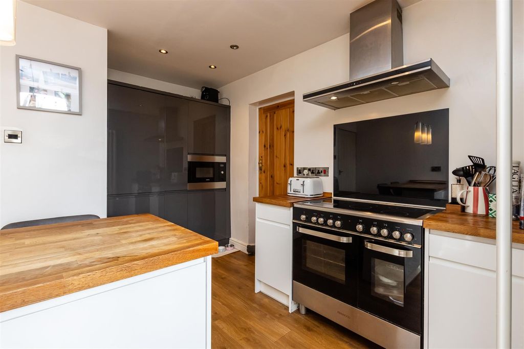 Property photo 3 of 22 Img_3104.Jpg