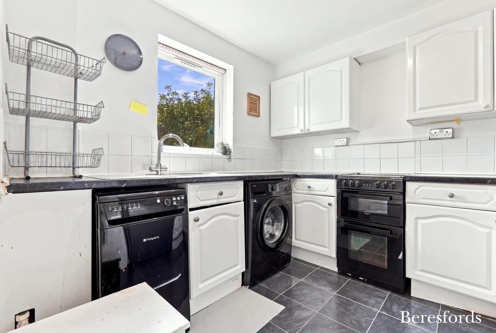 Property photo 3 of 11 Picture No. 06