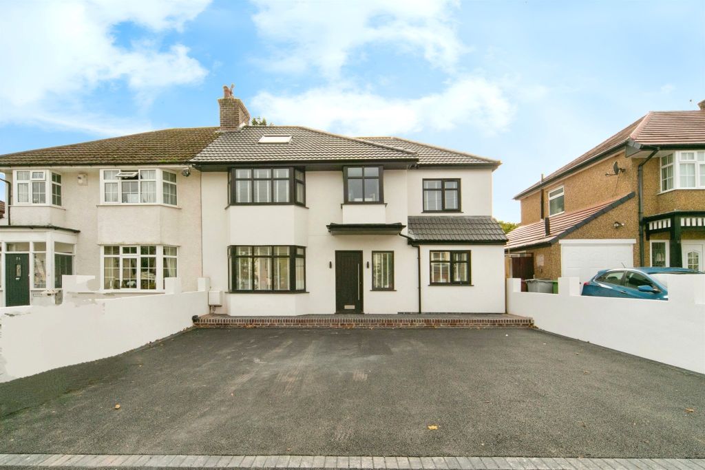 Property photo 1 of 14