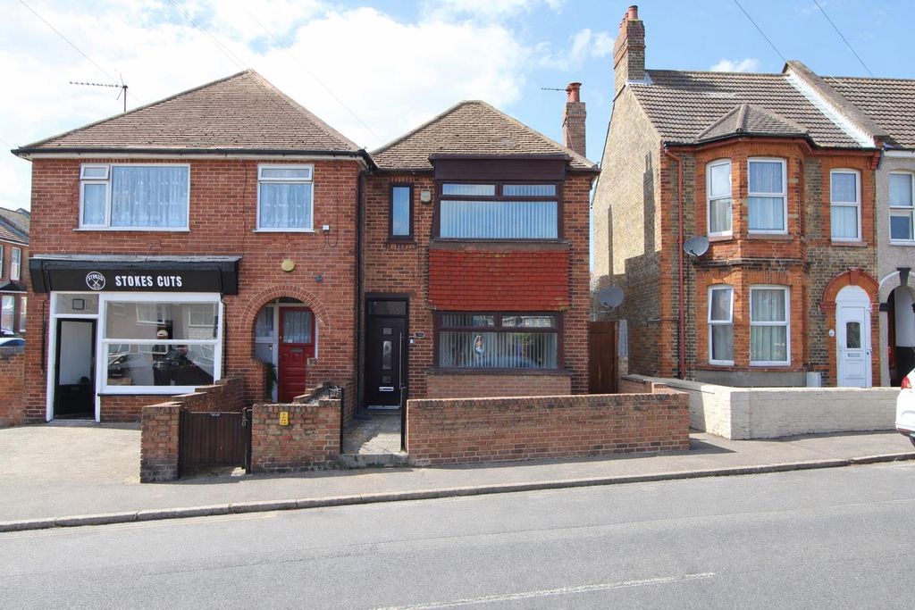 Property photo 1 of 16 Front.Png