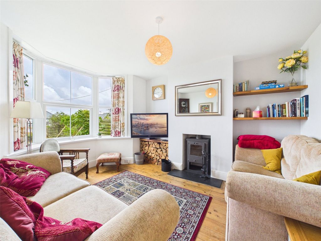 Property photo 2 of 17 Picture No. 02