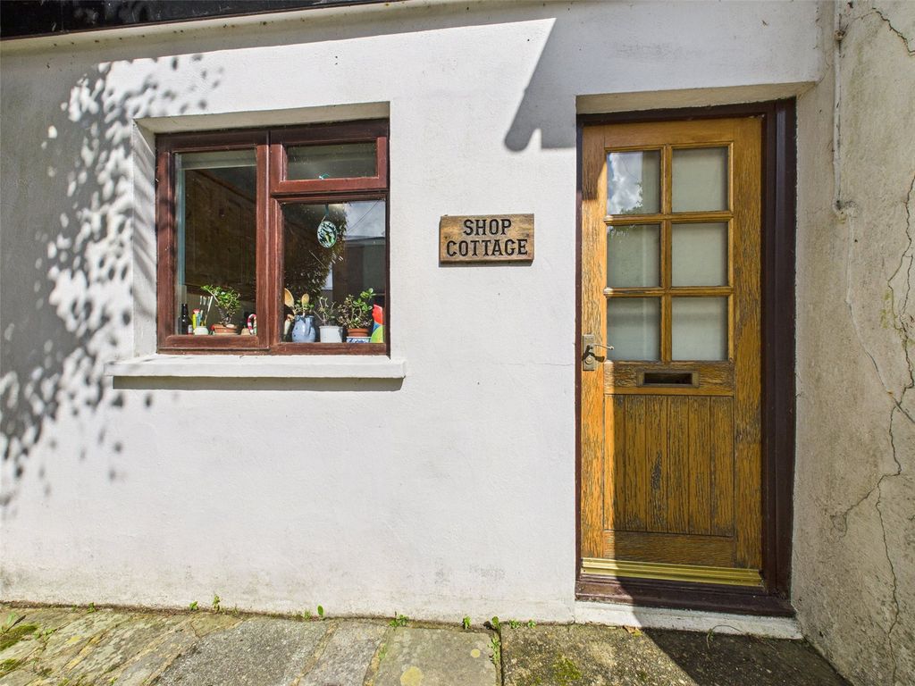 Property photo 2 of 16 Picture No. 02