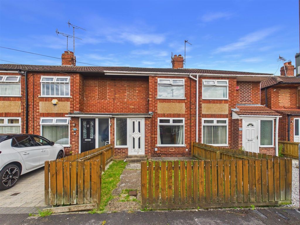 Property photo 1 of 12 Cam05451G0-Pr0164-Still012.Jpg