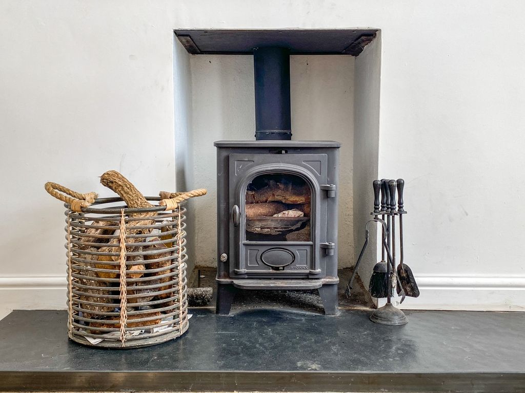 Property photo 3 of 16 Image 2