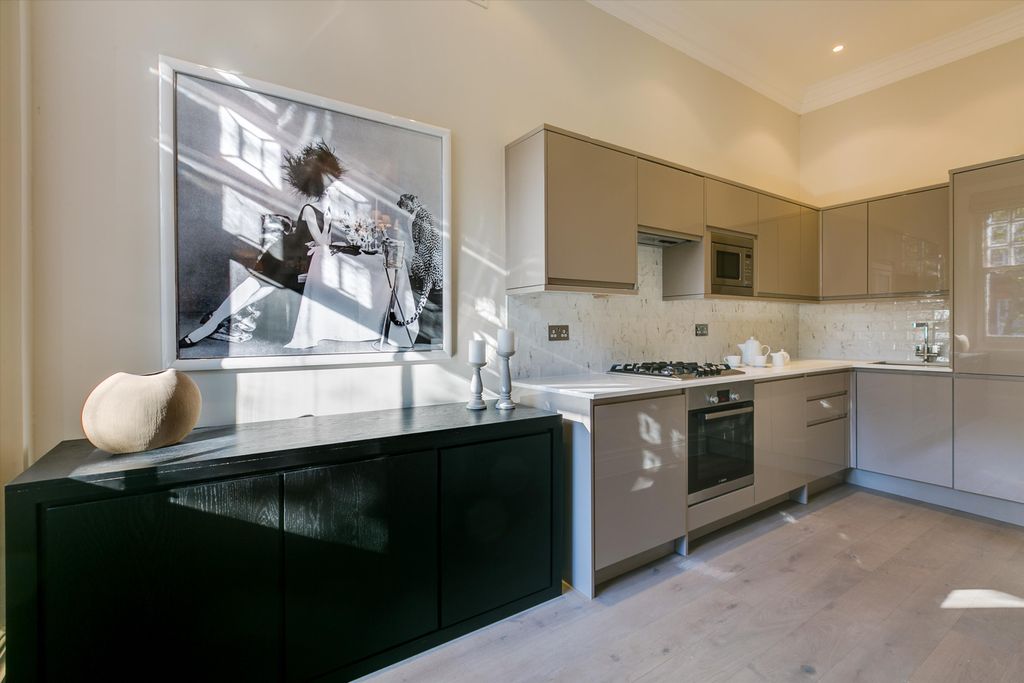 Property photo 2 of 4 Image