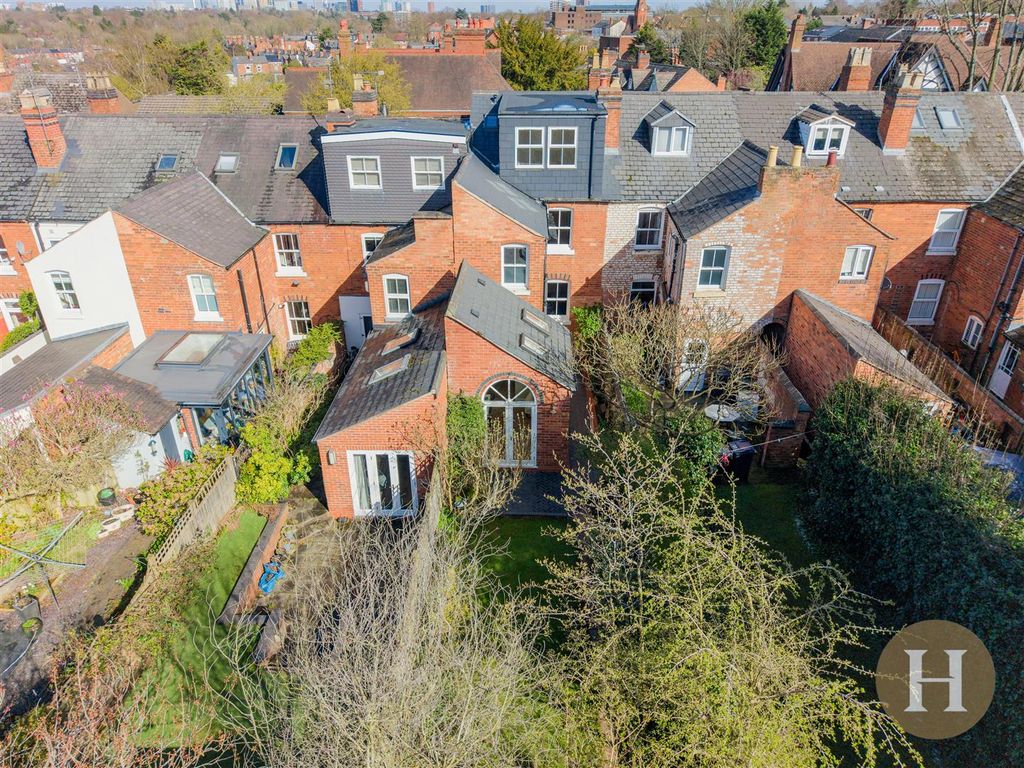 Property photo 3 of 35 Hadleigh Estate Agents-28.Jpg