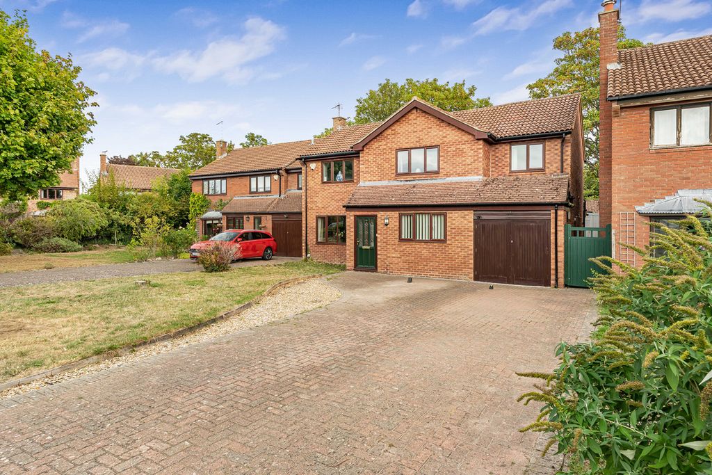Property photo 1 of 23