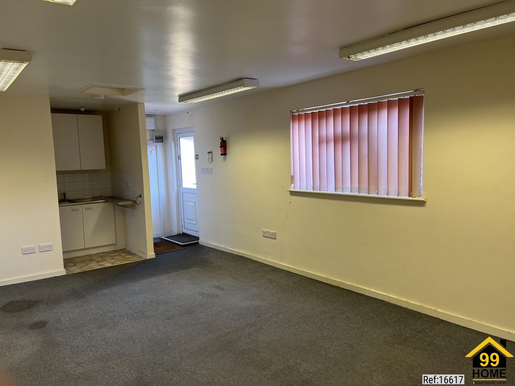 Property photo 2 of 7 Photo 1