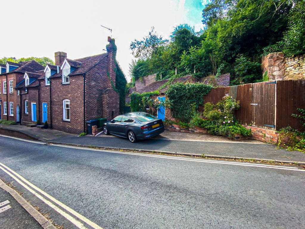 Property photo 1 of 13