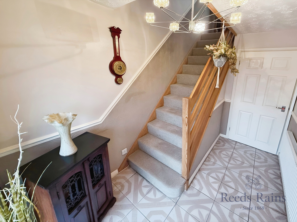 Property photo 3 of 24 Picture No. 01