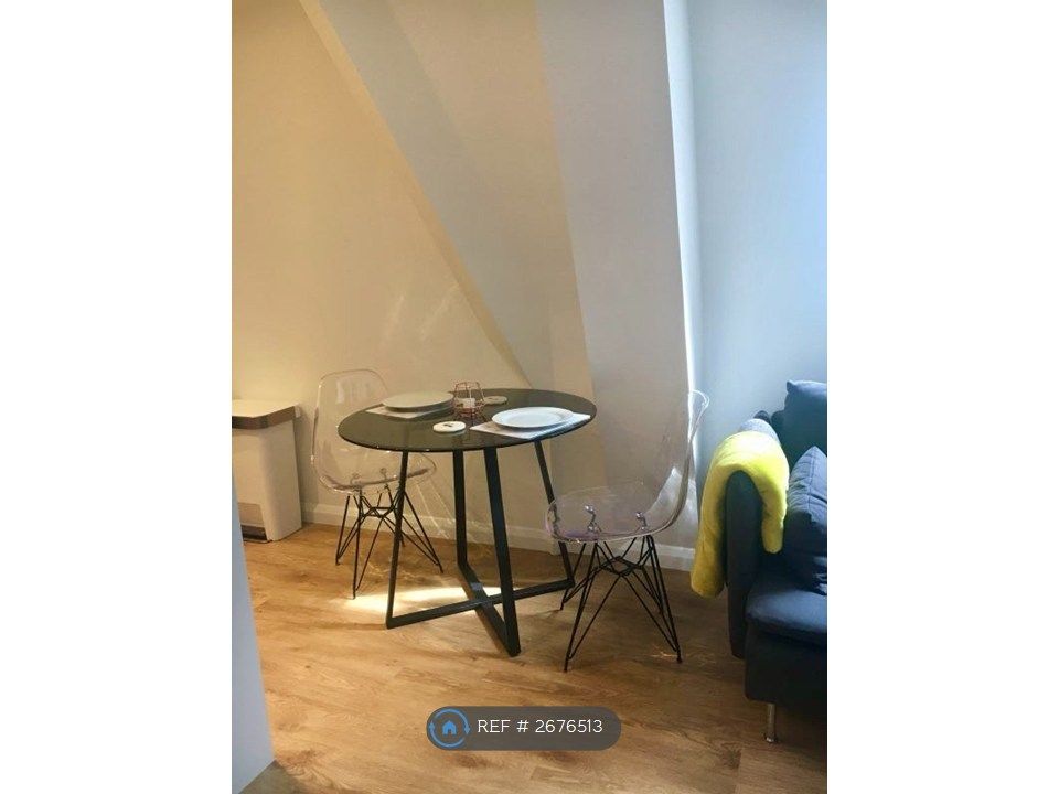 Property photo 3 of 9 Dinning Option