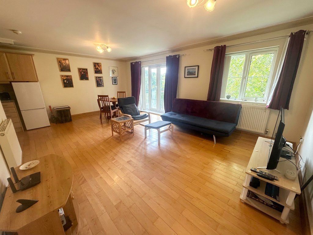 Property photo 2 of 17 Picture No. 02