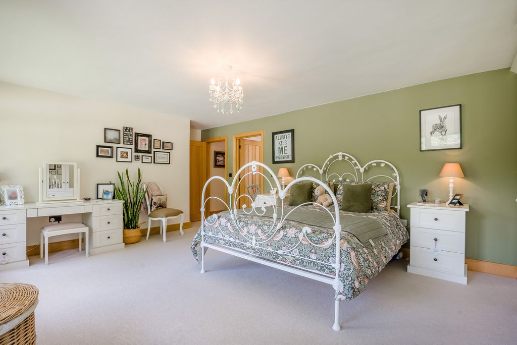 Additional image 16 of 5 bed detached house for saleOld Sodbury, Bristol BS37