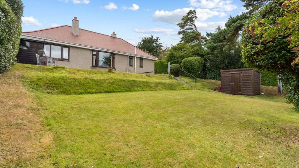Property photo 3 of 20