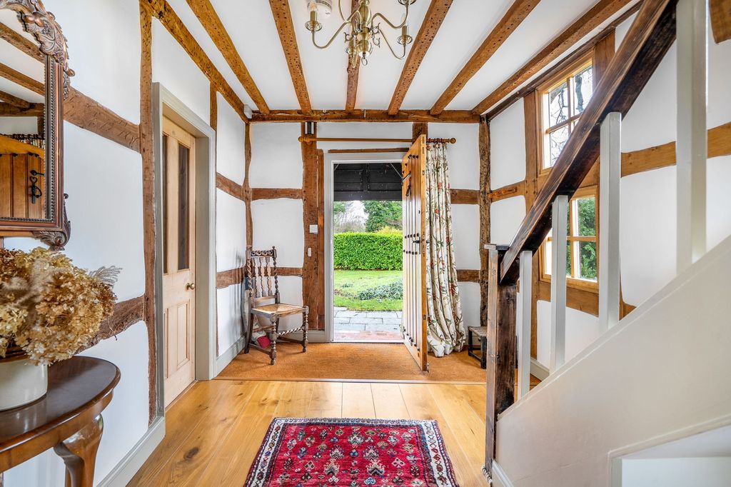 Property photo 2 of 38