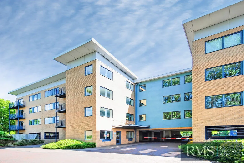 Apartment in Newcastle upon Tyne, North Gosforth - View 3