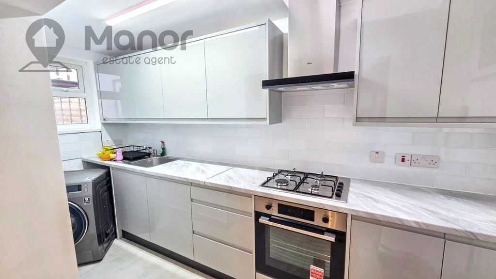 Property photo 3 of 13 Whatsapp Image 2026-01-06 At 15.33.37