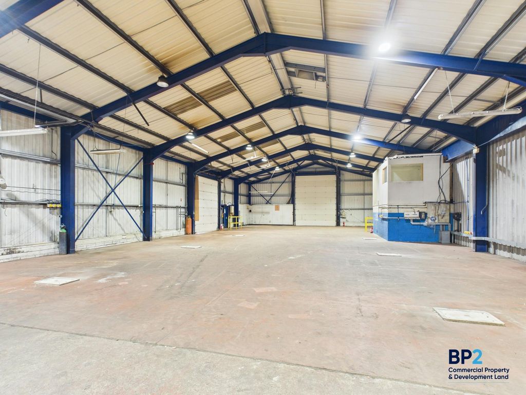 Property photo 2 of 19 Cam03725G0-Pr0086-Still009.Jpg