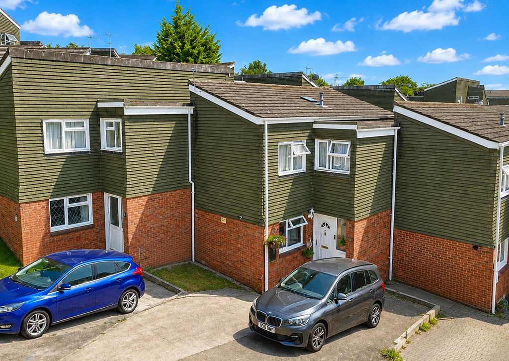 Property photo 1 of 15 13.Png