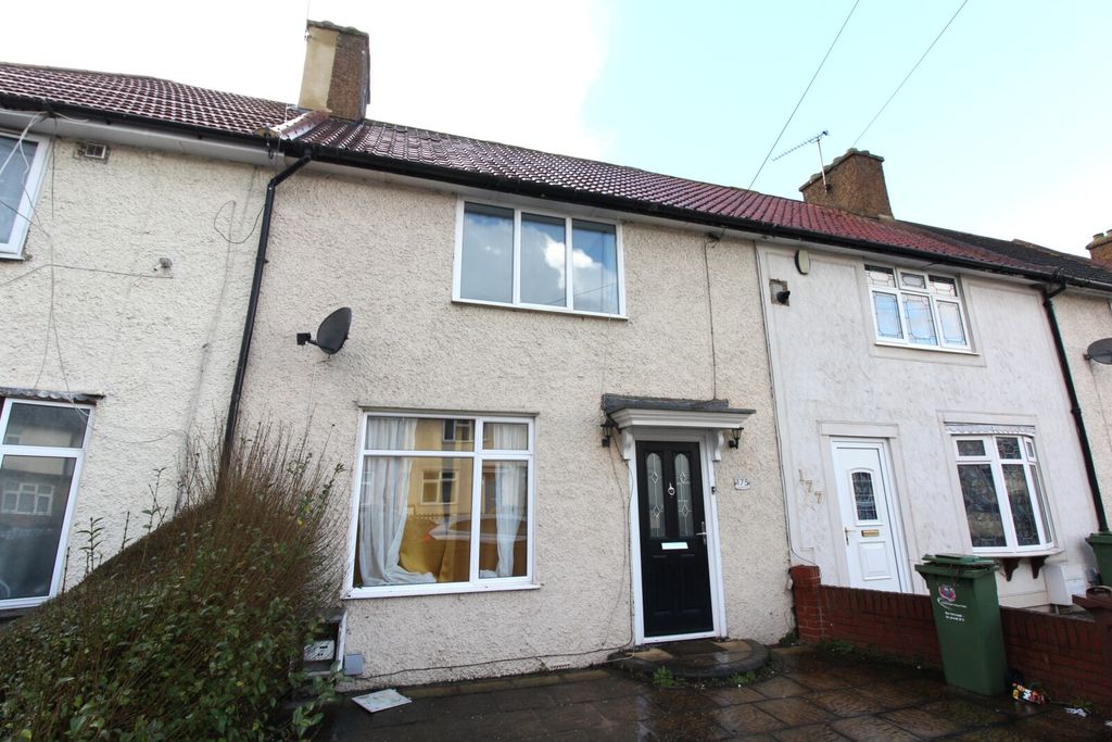 Property photo 1 of 11 Exterior