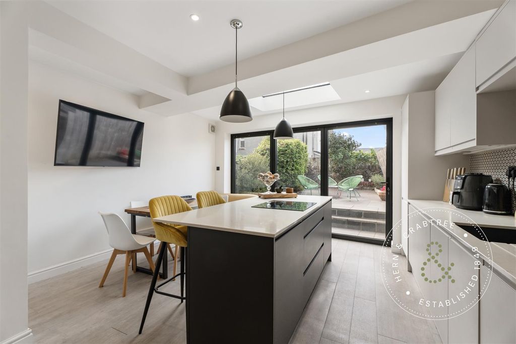 Property photo 2 of 30 July_August-41.Jpg