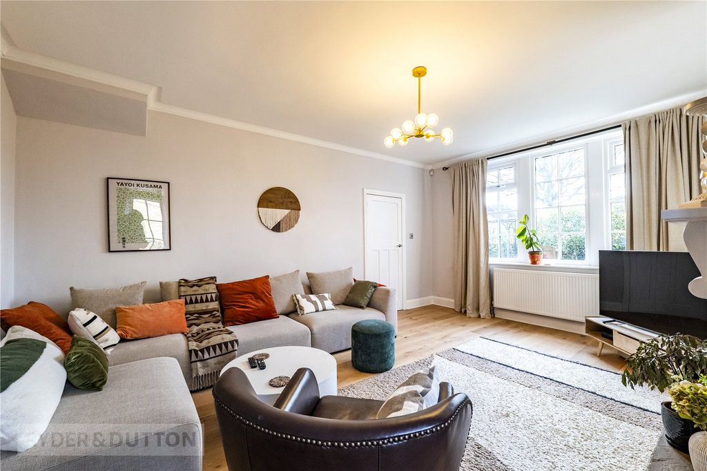 Property photo 3 of 35 Picture No. 18