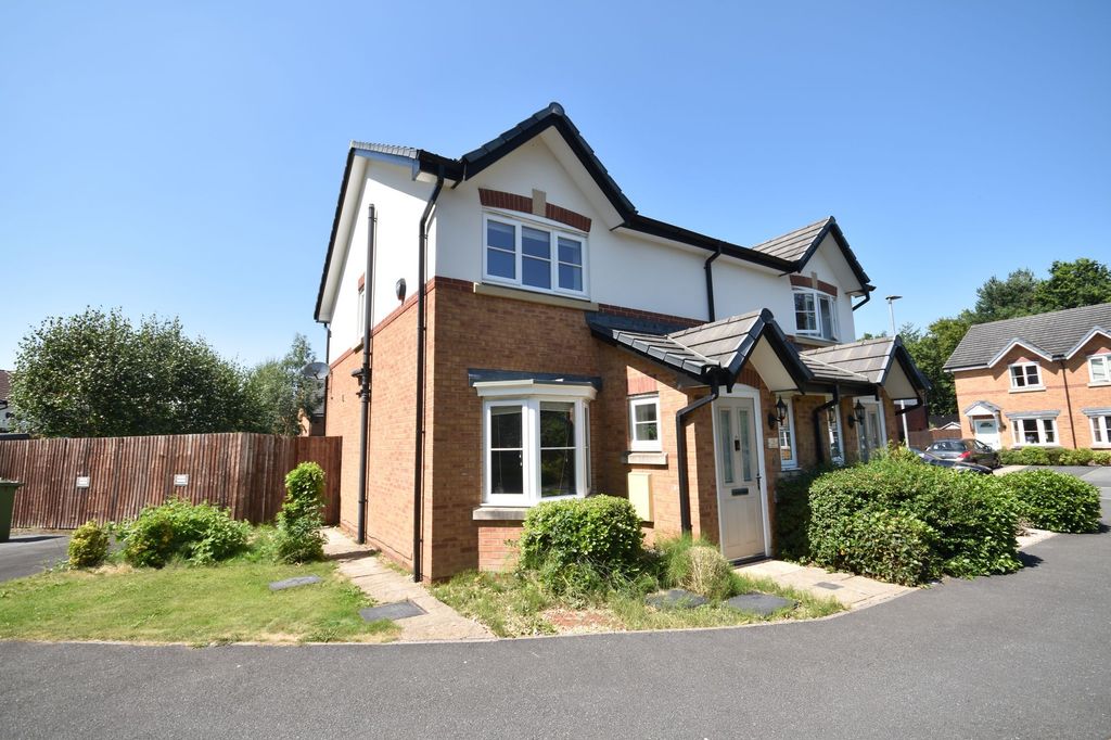 Property photo 1 of 22