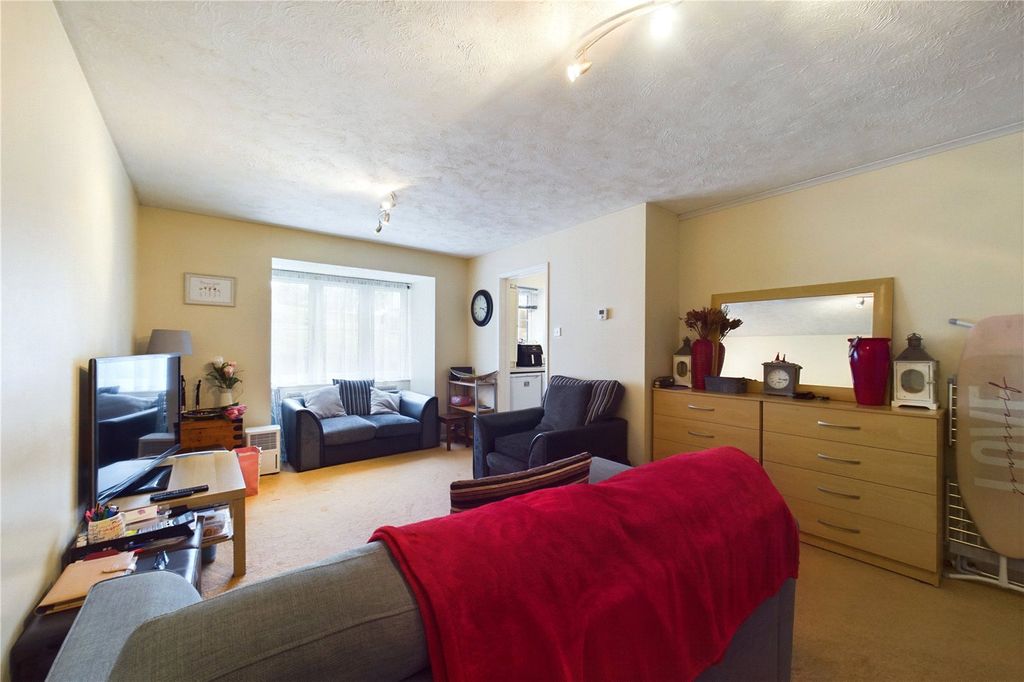 Property photo 2 of 7 Picture No. 06
