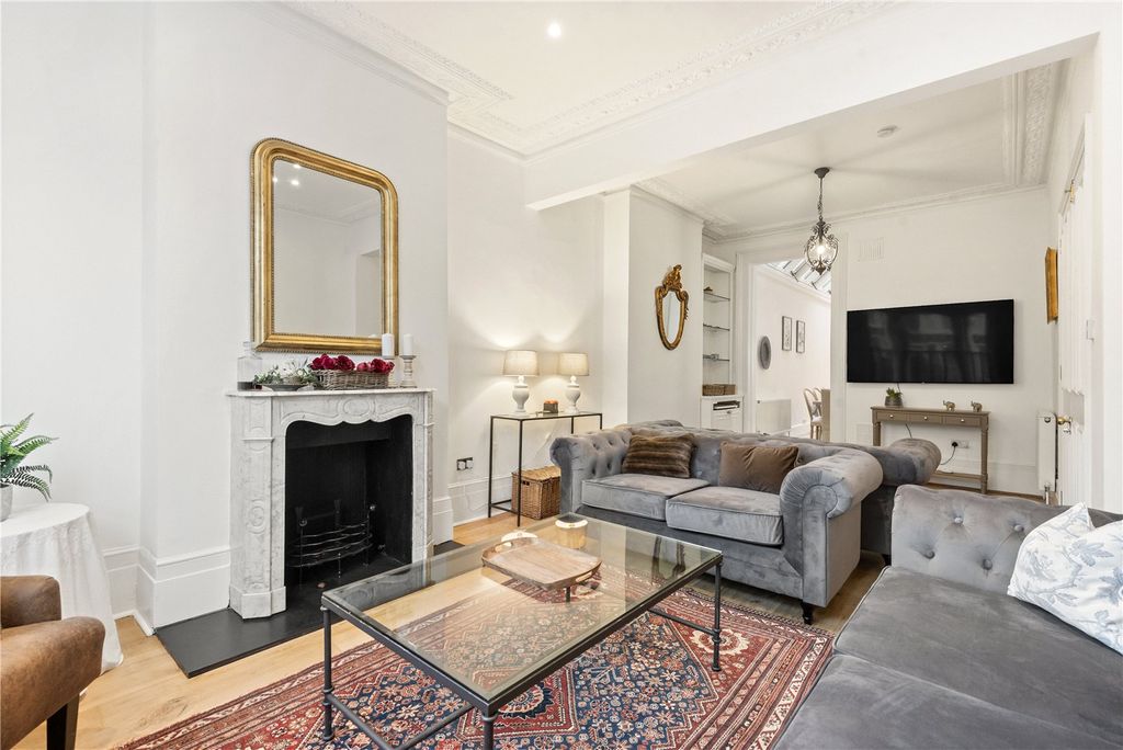 Property photo 3 of 16 Picture No. 05