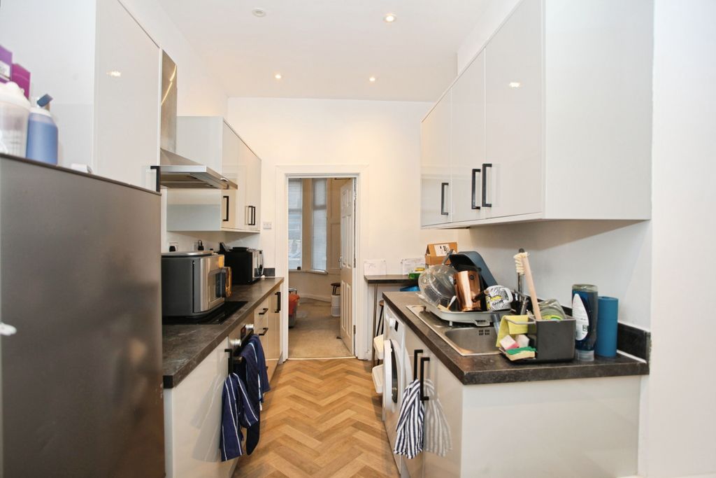 Property photo 2 of 16 Img_3060