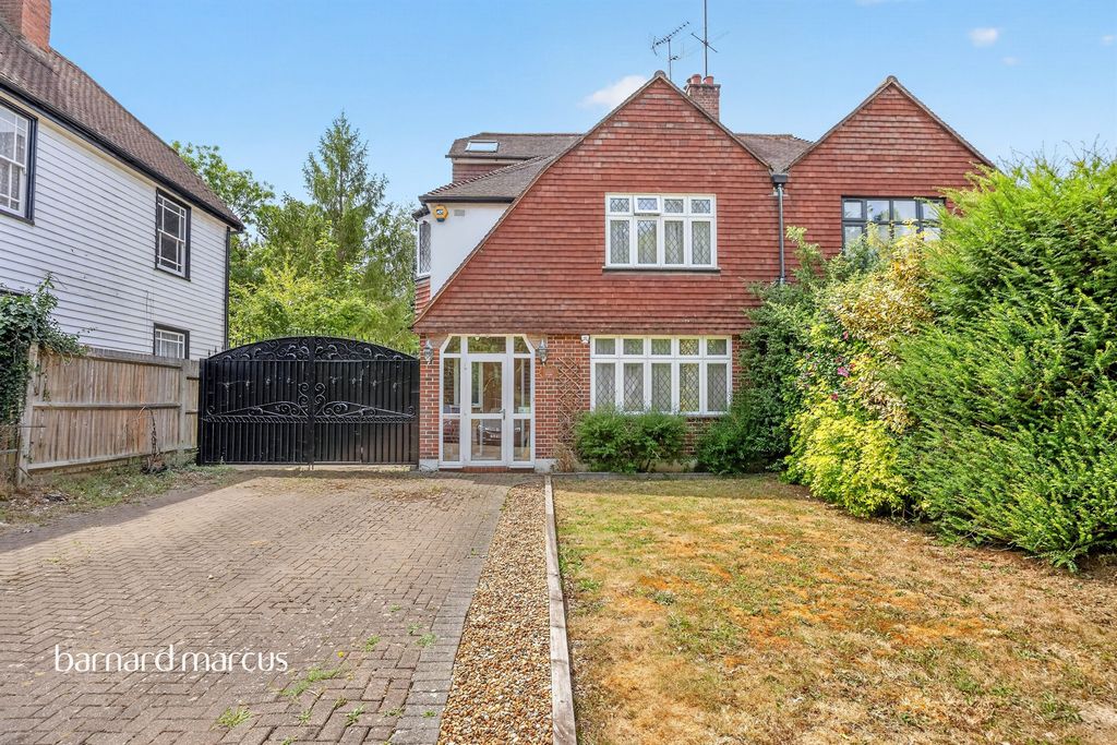 Property photo 1 of 20