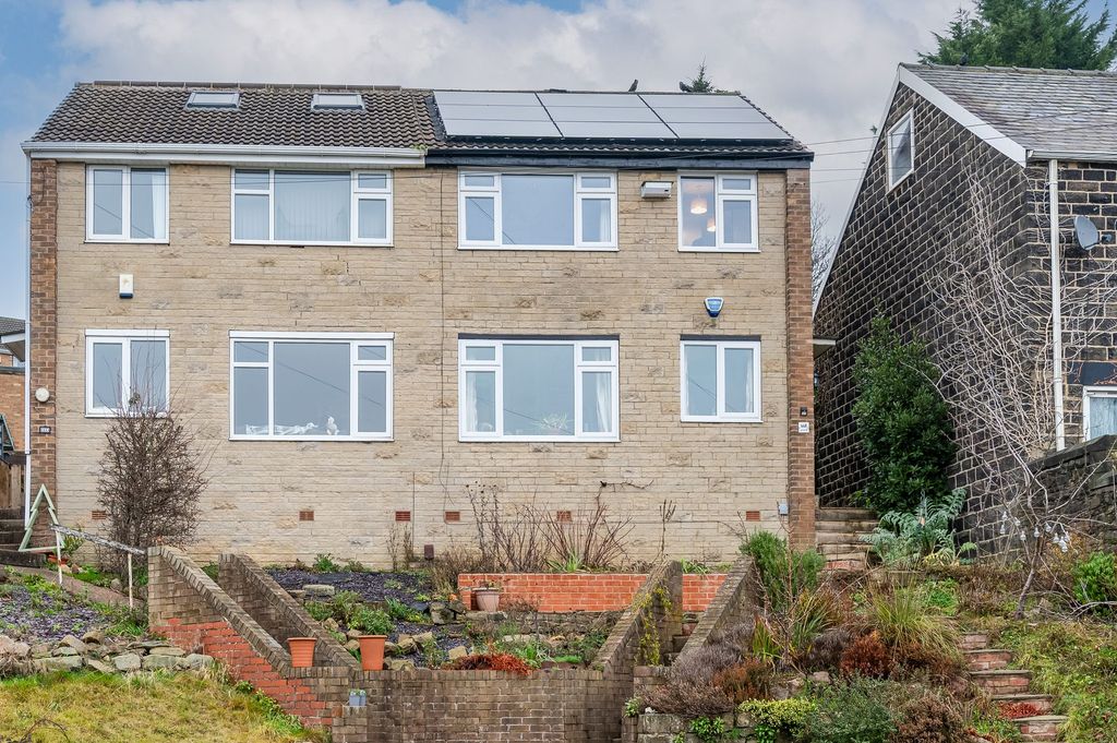 Property photo 1 of 25