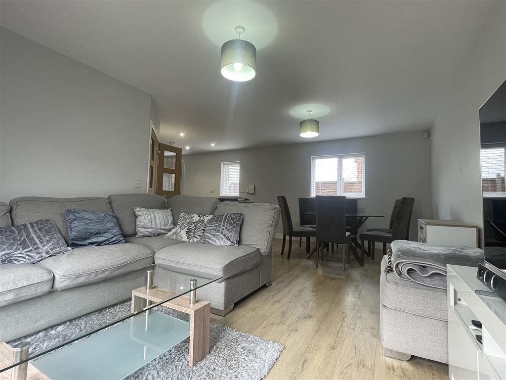 Property photo 2 of 10 Img_3764.Jpeg