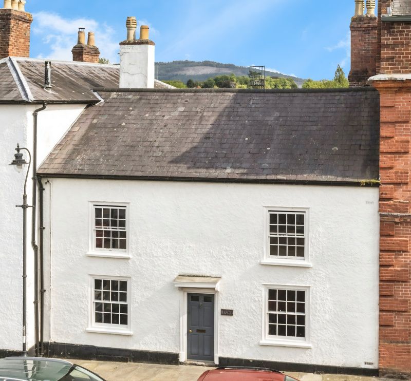 Property photo 1 of 14 Grade II Listed Period Property