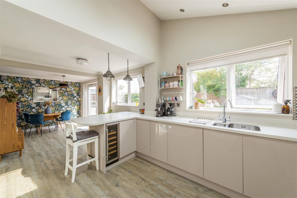 Property photo 3 of 18 No83_10.Jpg