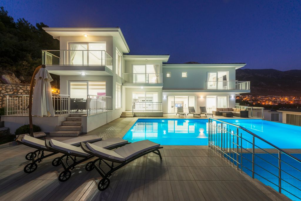 Property photo 1 of 13 Luxury 6-Bed Ovacik Villa - Private Infinity Pool