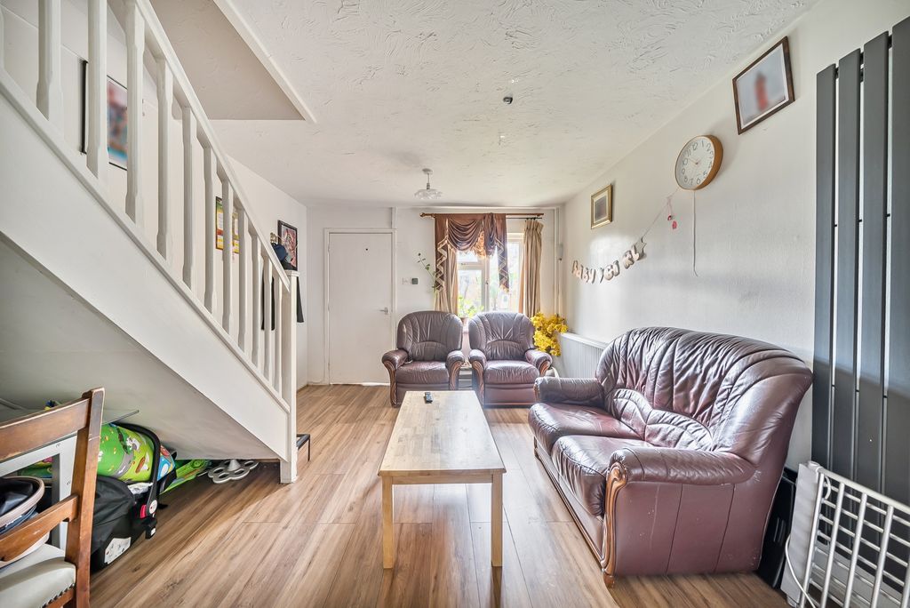 Property photo 2 of 13 Photo 9