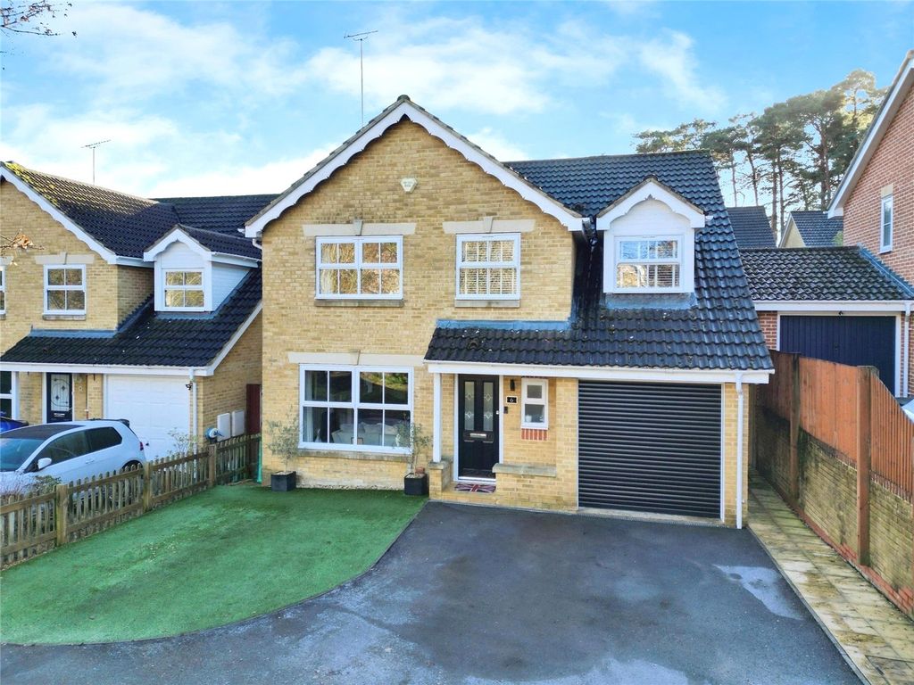 Property photo 1 of 27 Picture No. 16