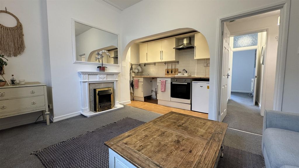 Property photo 3 of 11 Img_2554.Jpeg