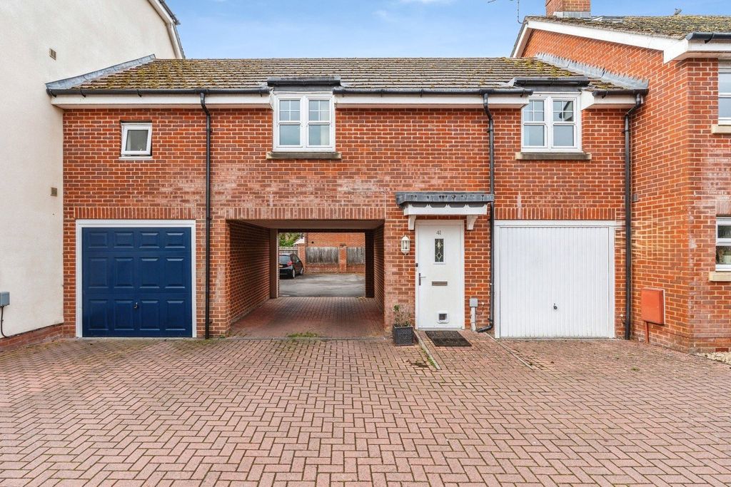 Property photo 1 of 25 Picture No. 34