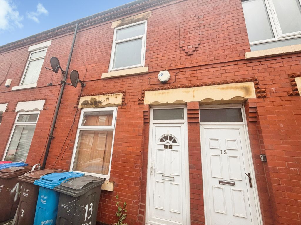 Property photo 1 of 9