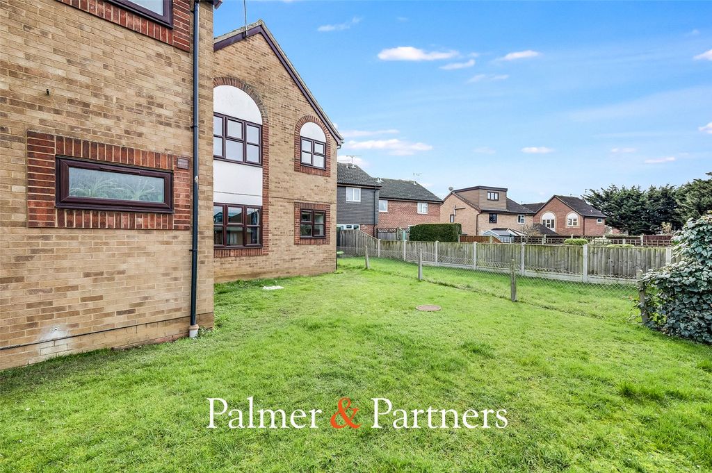 Property photo 2 of 9 Picture No. 08