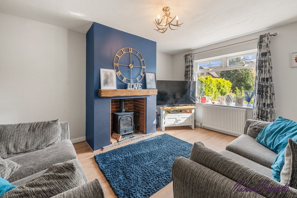 Property photo 2 of 30