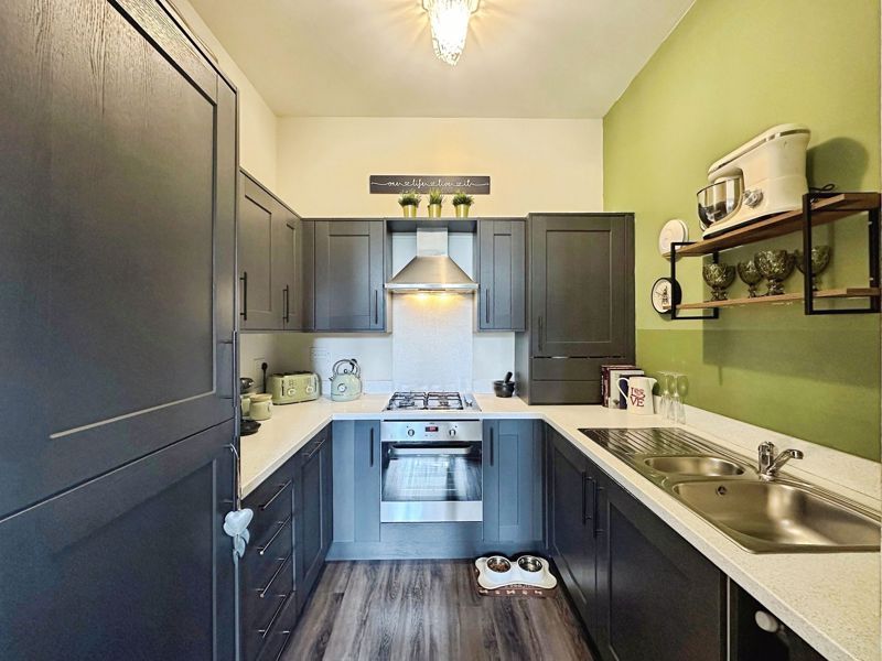 Property photo 3 of 15 Photo 12