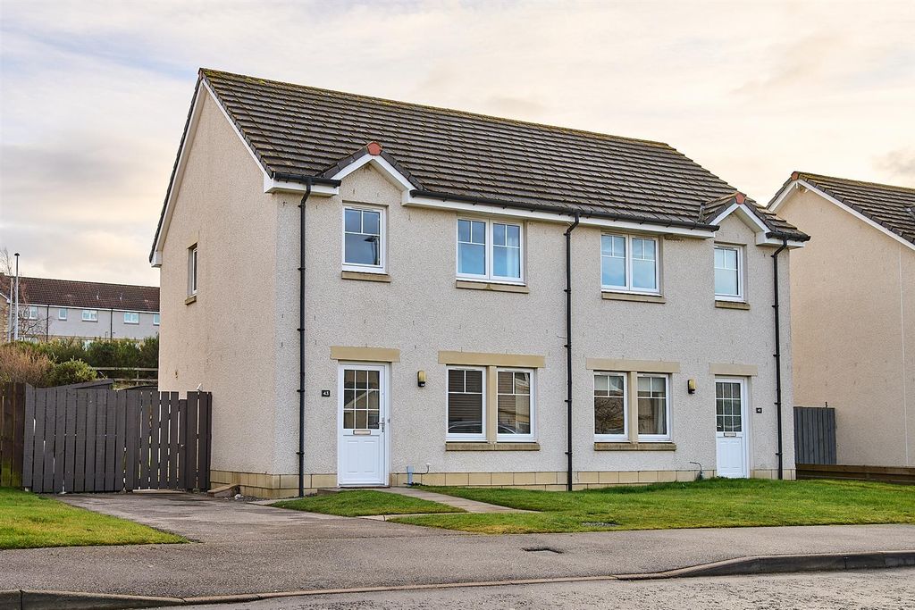 Property photo 1 of 30 031Dsc08081_Hdr.Jpg