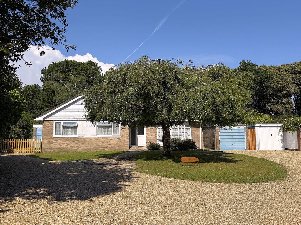 Property photo 2 of 16