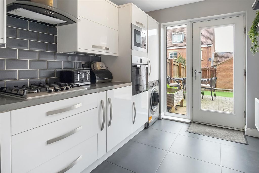 Property photo 2 of 19 Dsc04786.Jpg